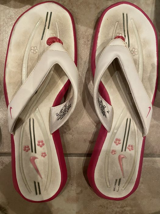 Nike klapki rozmiar 39 biale rozowe damskie