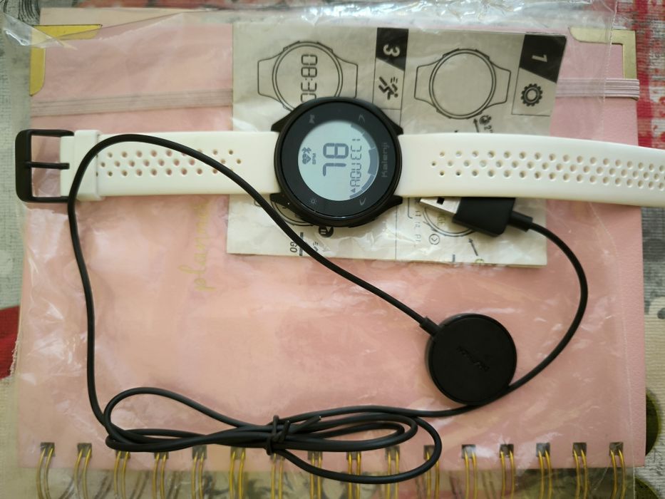 Relógio fitness Decathlon NOVO