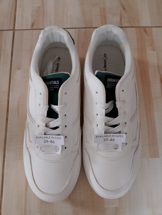 Buty białe nowe buty