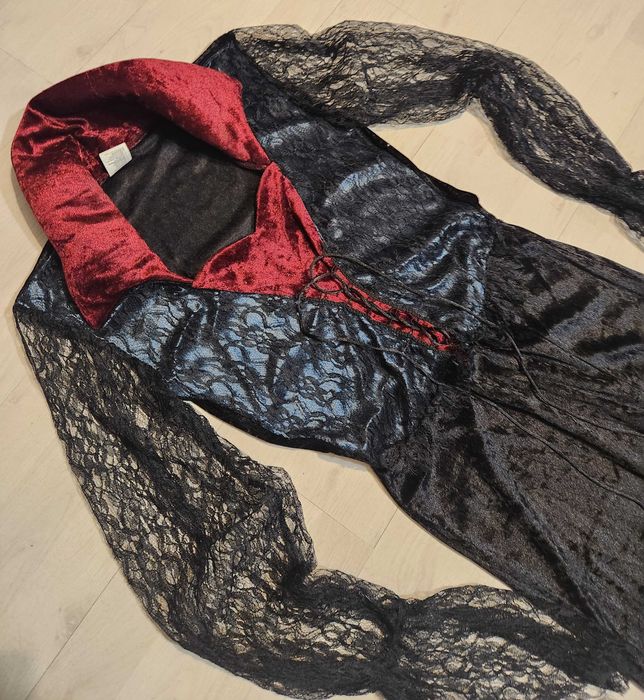 strój wampirzyca wampirka czarownica diablica halloween M 2344