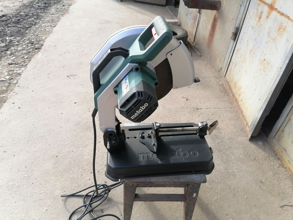 Монтажная пила METABO CS 22-355