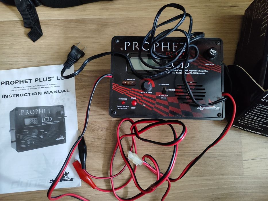 Prophet Plus LCD - ładowarka RC