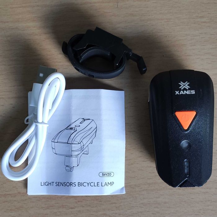 Luz Bicicleta a Bateria com sensor Noturno Prova Água