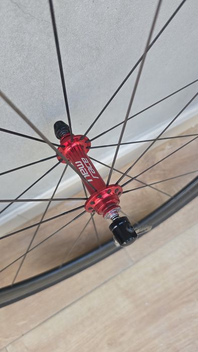 New race t38 carbono