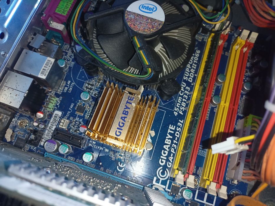 Komputer stacjonarny PC stary, dysk 500GB, Windows XP