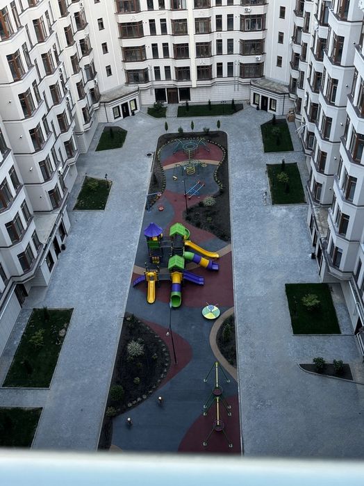 Оренда квартири житло посуточно подобово Одеса Авиньон море паркинг