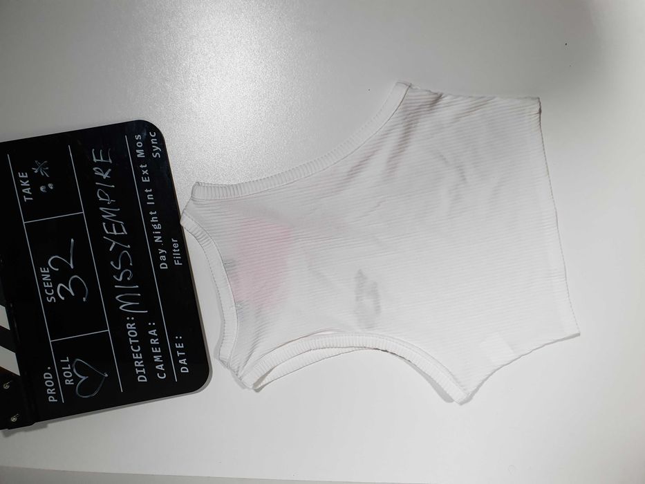 młodzieżowy crop top r 32