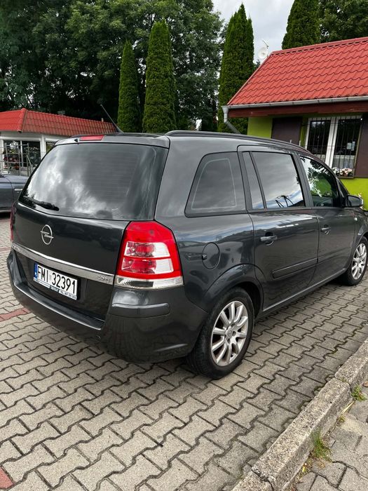 Opel Zafira B 2008