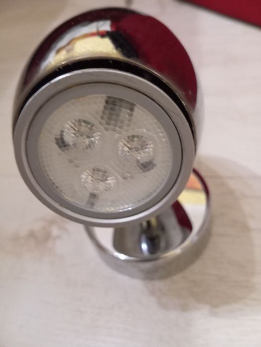 Lampa halogenowa chromowana  sprawna