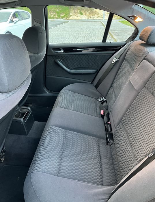 BMW Série 3  E-46 320d