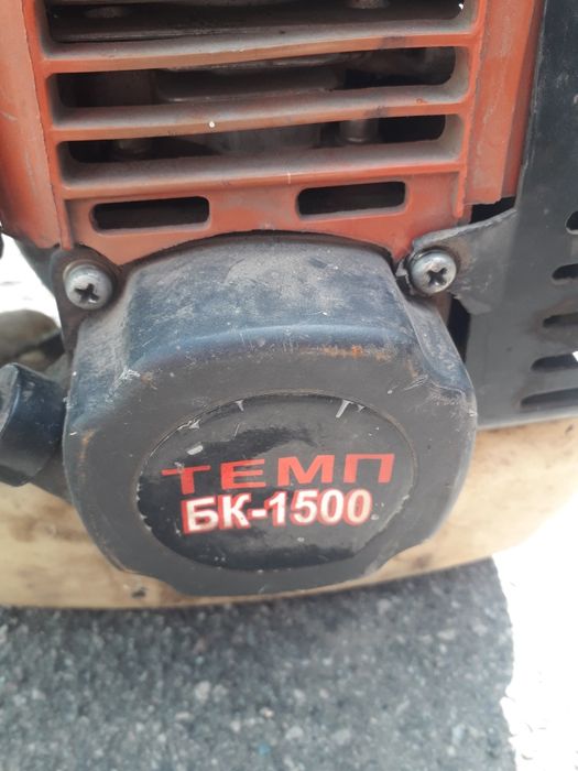 Продам бензиновую газонокосилку