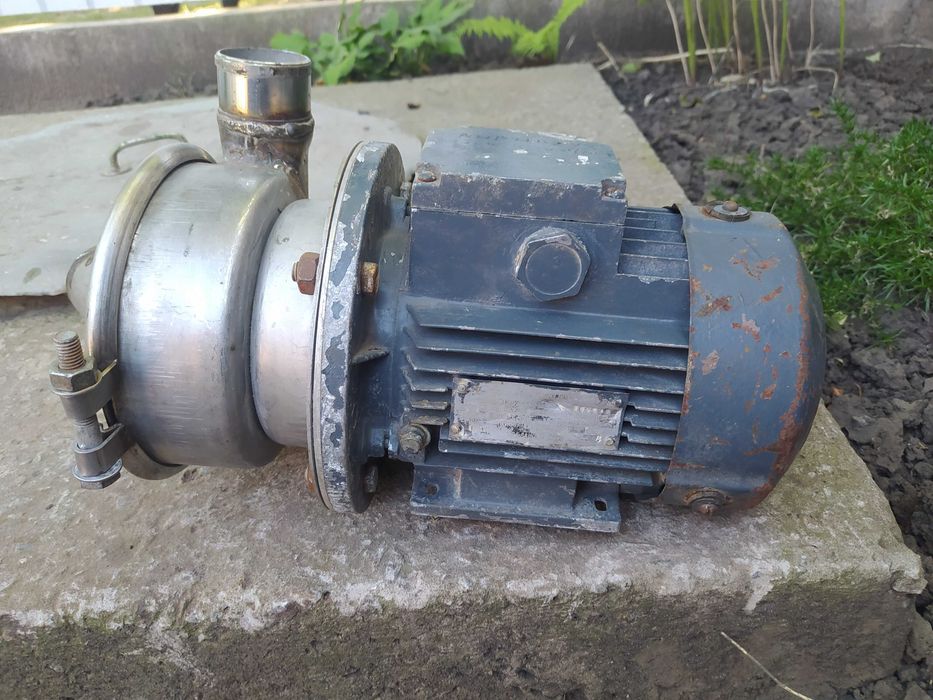 Насос центробіжний, самовсмоктуючий 01.04.000