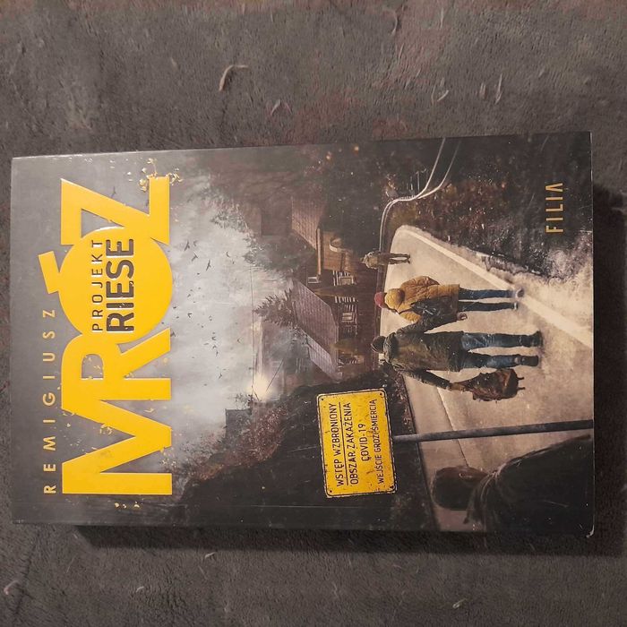 Projekt Riese - Remigiusz Mróz