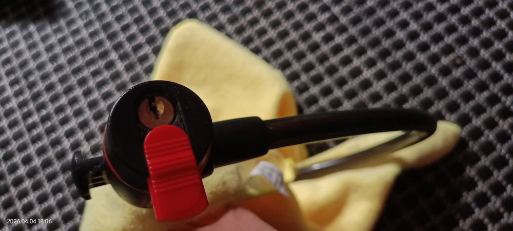 Zamek rowerowy. Oddaję za darmo.