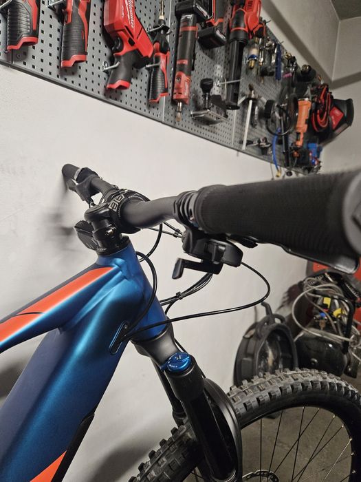 Kierownica race face mostek hassn