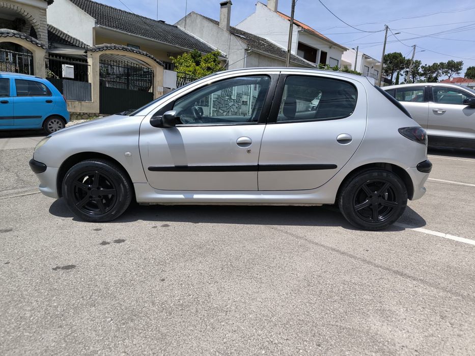 Peugeot 206 impecavel