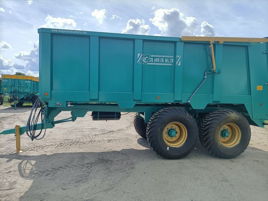 Rozrzutnik obornika 12 ton Camara 2025