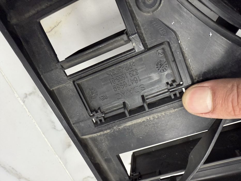 Дифузор Вентилятор BMW 530 540 g30 комплектний з мотором 17427953569