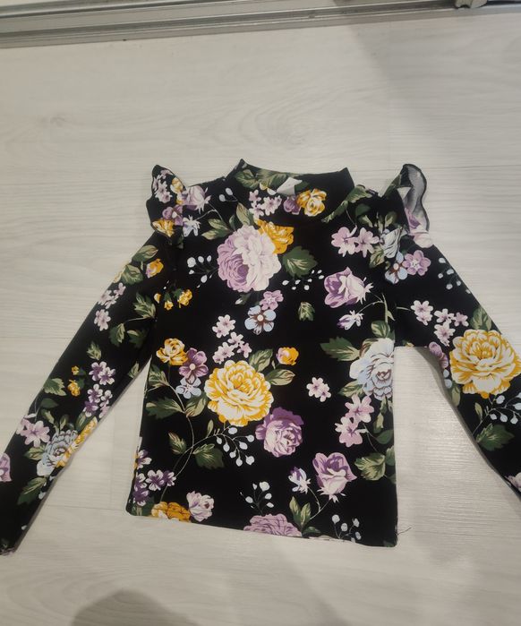 Bluzka w kwiaty 122