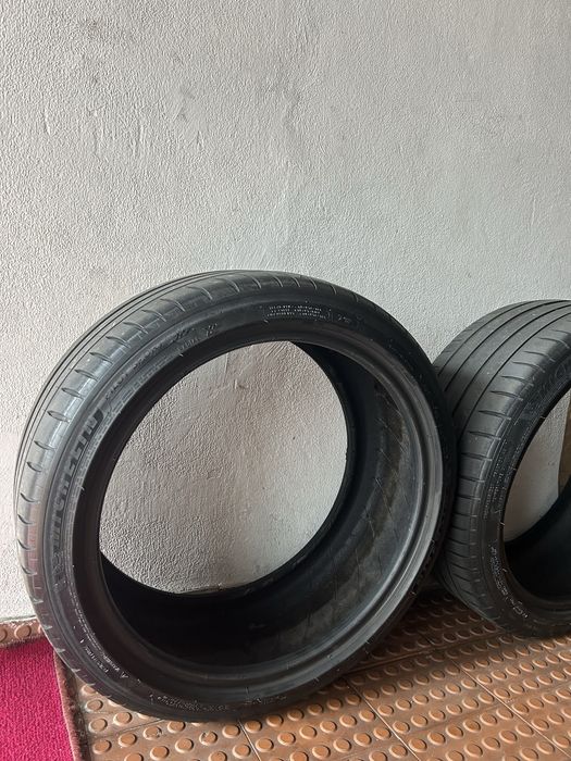 Peneus michelin pilot sport4