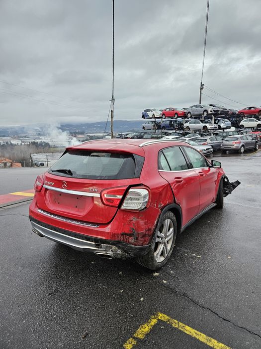 Mercedes-Benz GLA 200 CDi de 2014 para peças