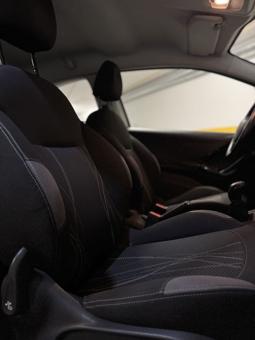 Vendo Peugeot 208