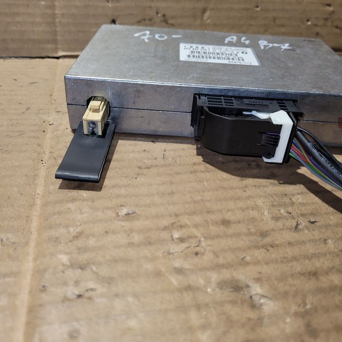 Moduł sterownik interface bluetooth audi a4 b7 audi a3 8p 2005r