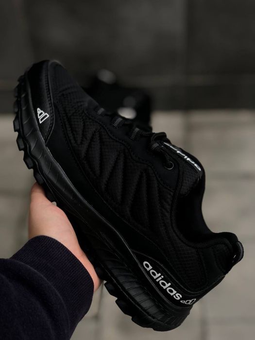Термо кросовки Adidas не промокают мужские кроссовки Скидка! Размер 41,42,43 удобные Мужские кросовки адидас черные чоловічі кросовуи адідас Adidas
