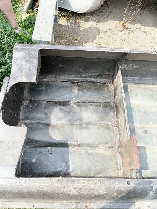 Продам лодку Романтика