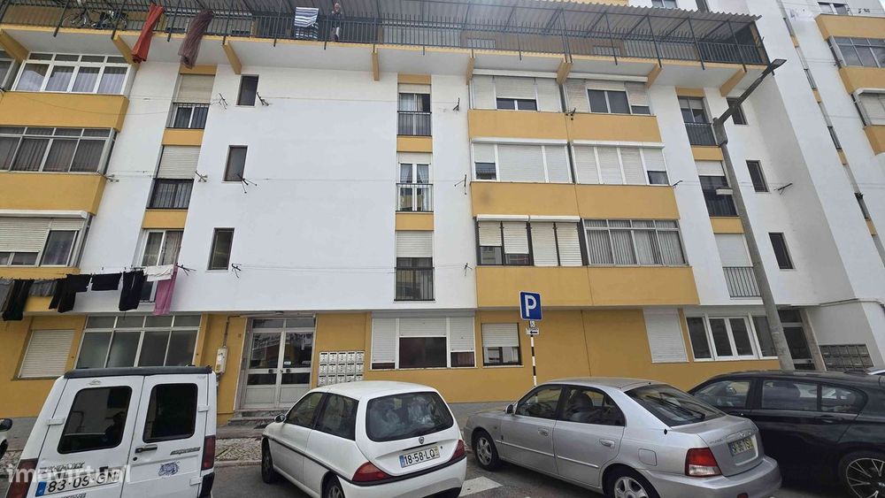 Apartamento, Corroios