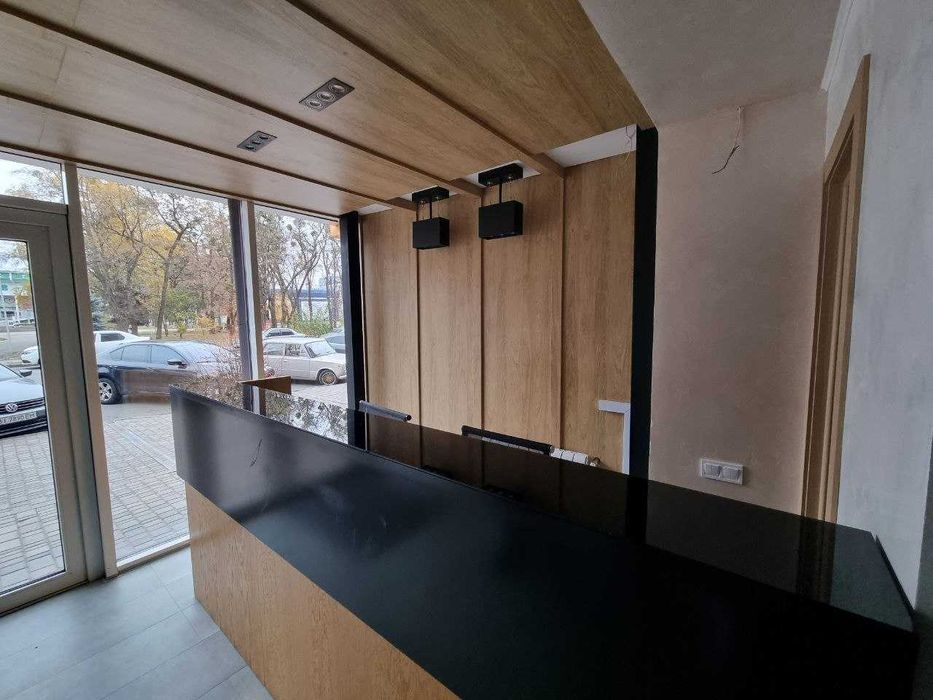 Продаж топового приміщення в центрі міста, новобудова