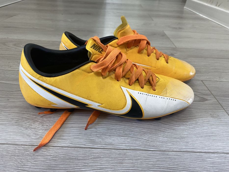 Korki Nike rozmiar 44