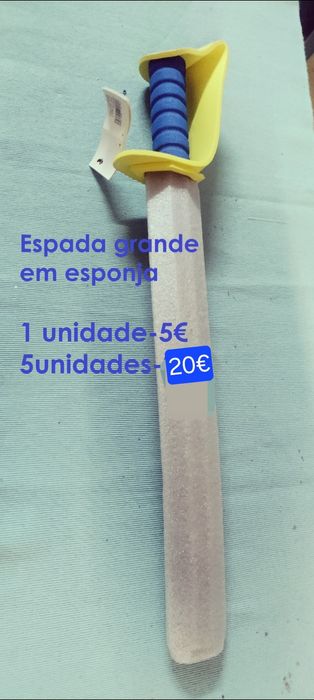Vendo  brindes diversos para festas