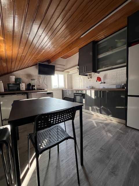 Quarto Suite Casal Corroios