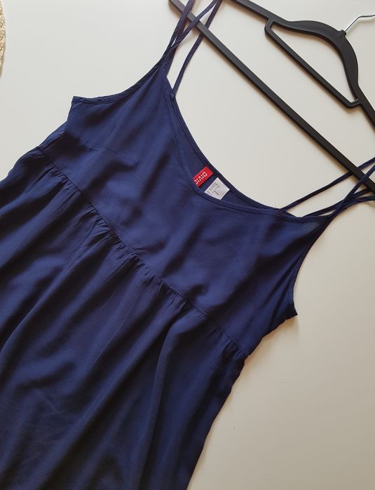 Nowa mini sukienka basic XS/S H&M granatowa lekka na ramiączkach zwiewna na codzień