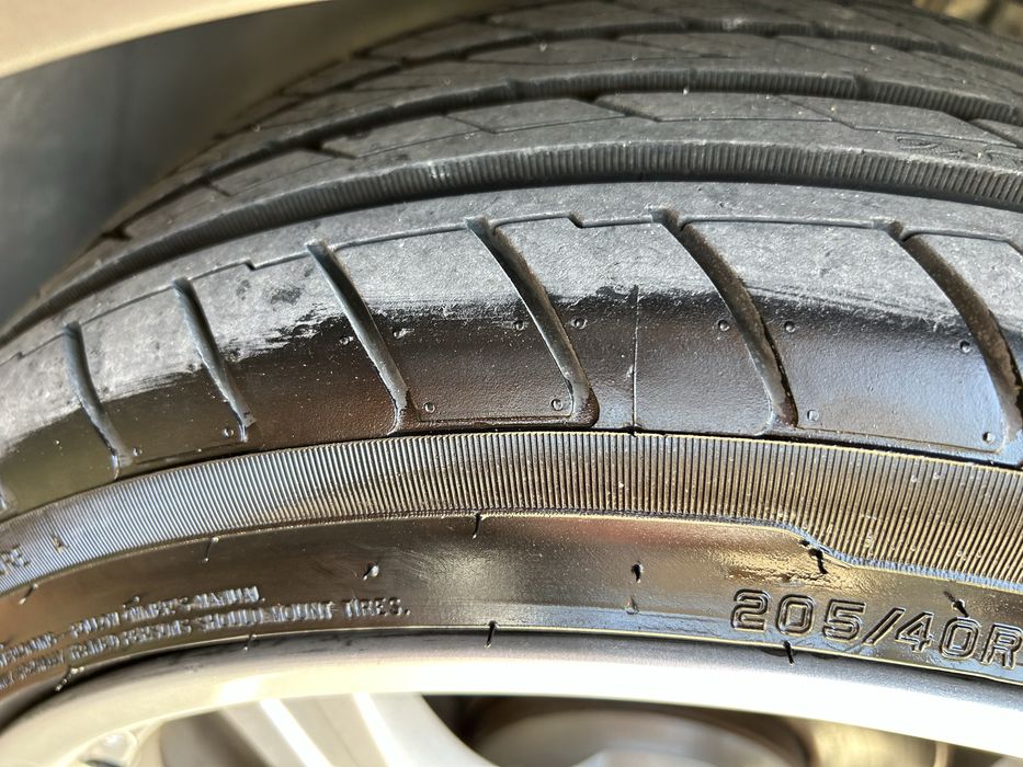 Jantes MOMO 17" 5x100 c/ Pneus 205/40R17