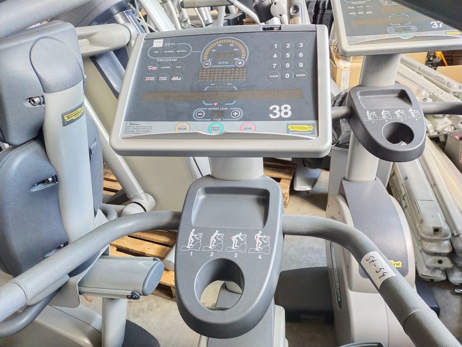 TechnoGym crossover wave