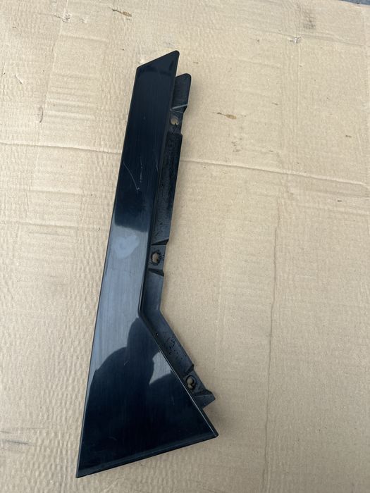 Peugeot 508 молдинг дверки.