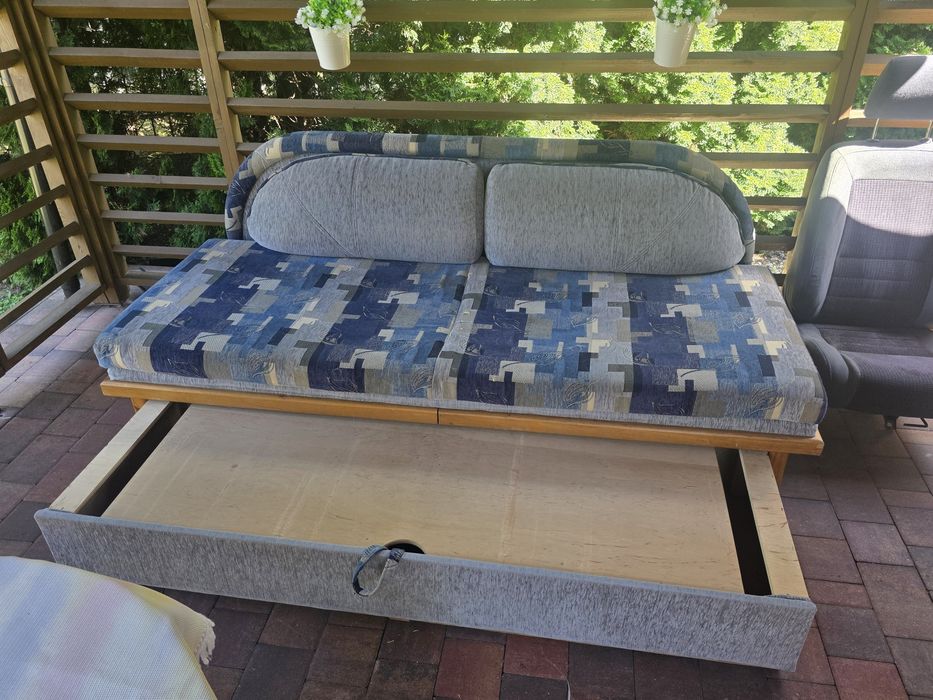 Sofa rozkładana dwuosobowa