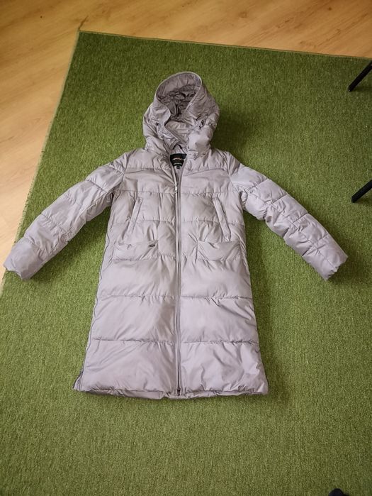Пуховик жіночий 44 розмір