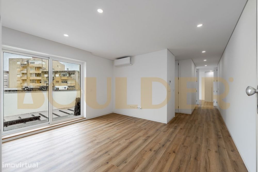 Apartamento T3 com Terraço em Amares