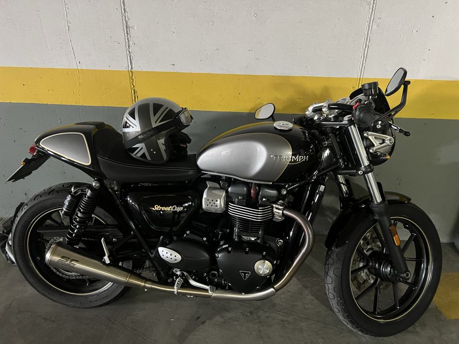 Triumph Street Cup Cafe Racer