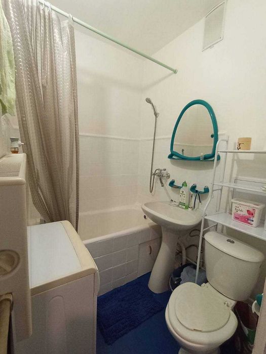 Однокімнатна на Алмазному. Меблі+Техніка. Поверх 4/5.