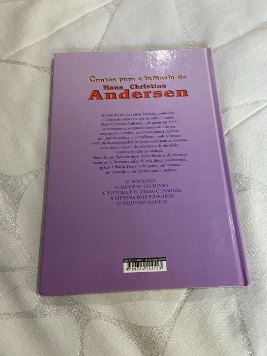 Livro “Contos para a Infância” de Hans Christian Anderson