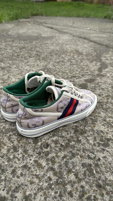 Кросівкі гучі жіночі gucci