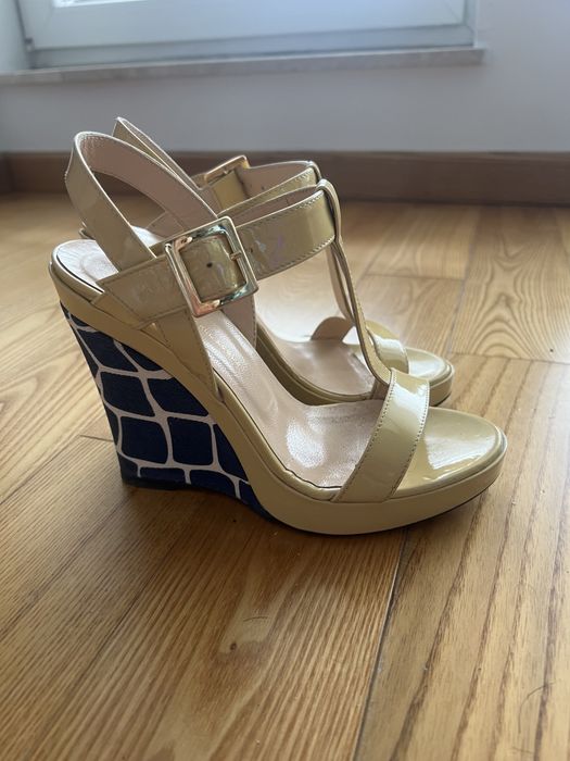 Buty na koturnie Vero Cuoio 37 okazja