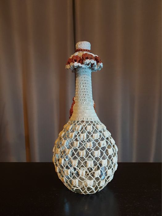 Garrafa decorativa em crochê + 2 copos, feito à mão