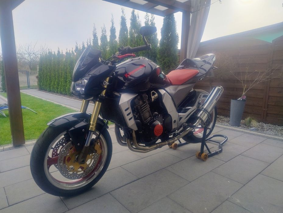 Kawasaki Z1000 03r.