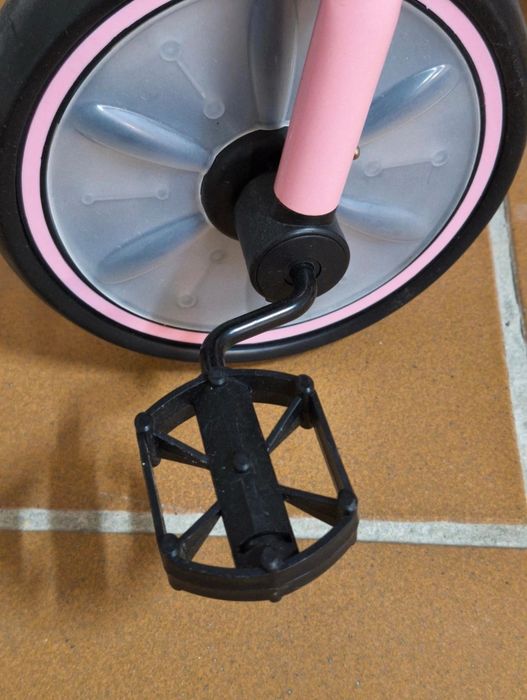 Triciclo para crianças Ubravoo rosa