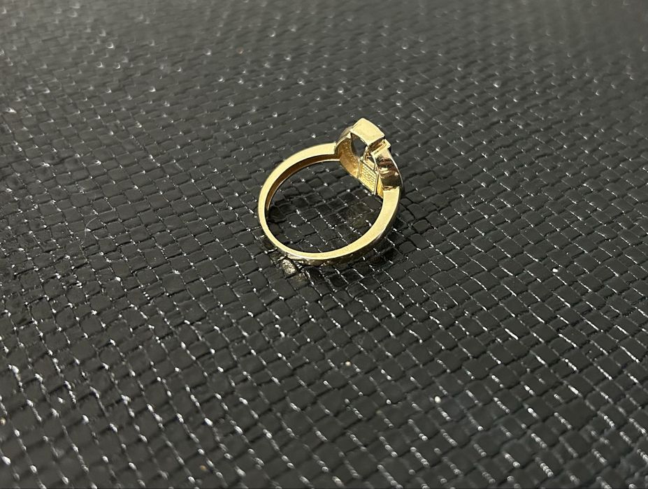 Złoty pierscionek rozmiar 17 zloto 585